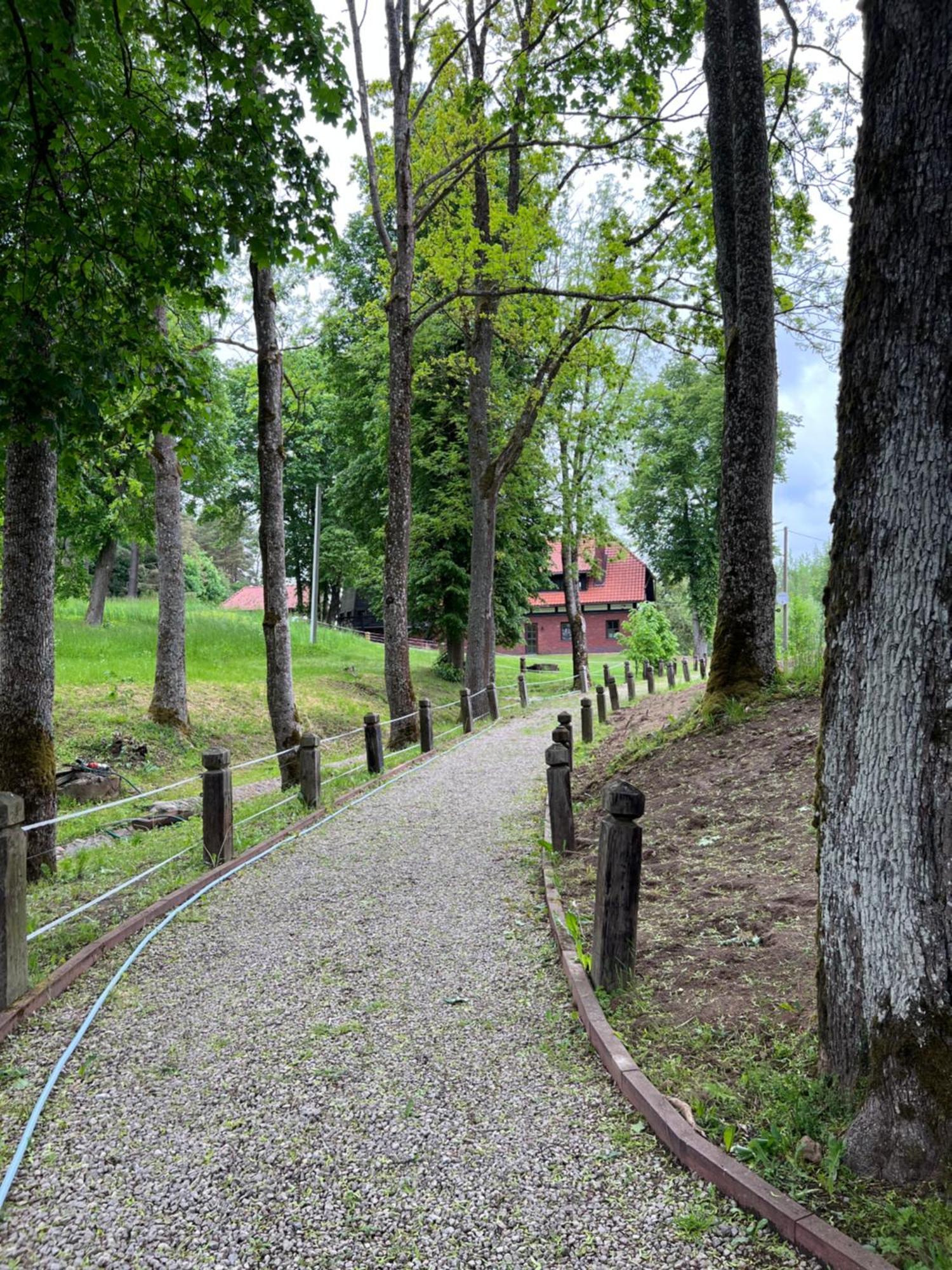 Отель Senasis Rambynas Lumpenai Экстерьер фото